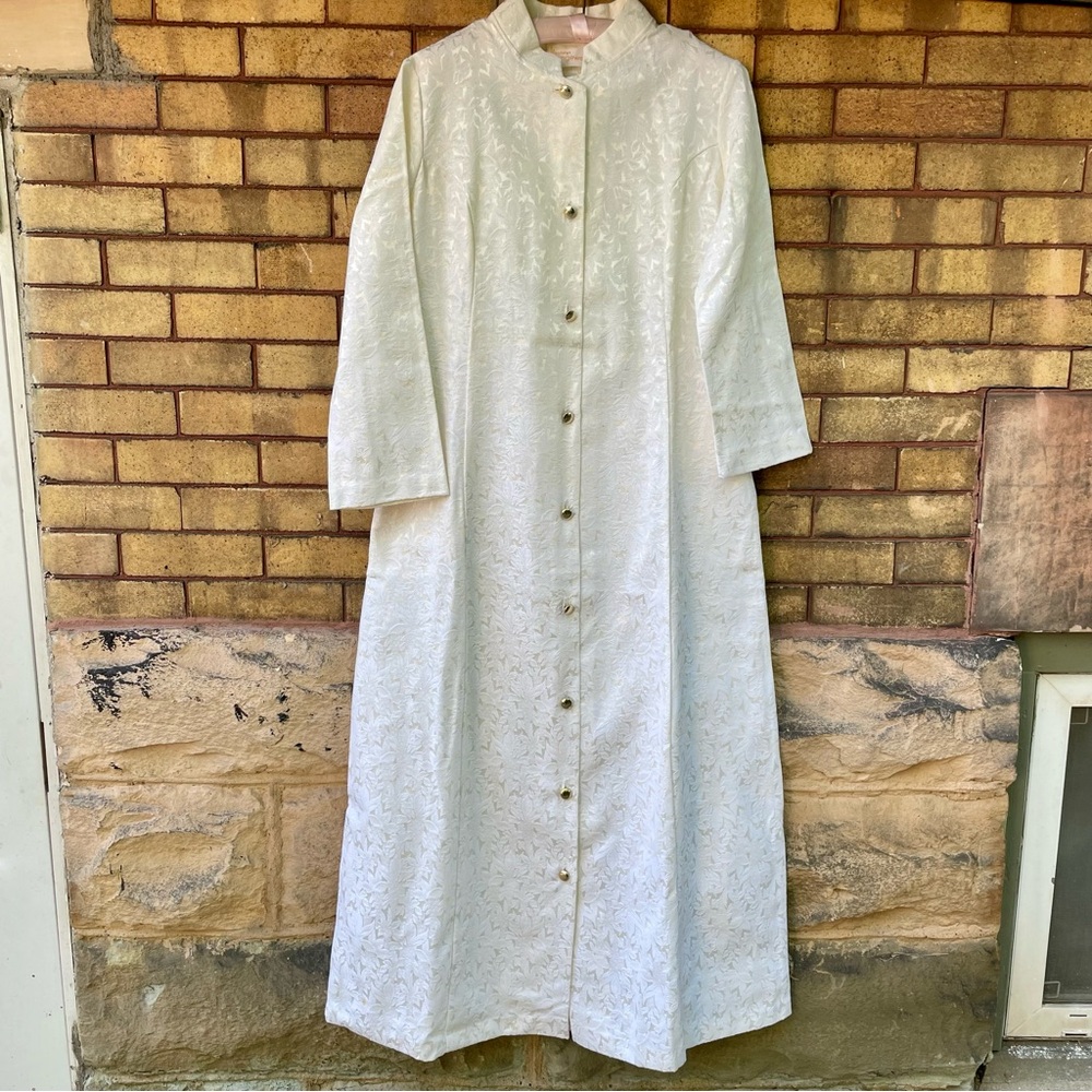 Vintage ‘60s Penneys Lounge Coat